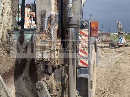 Сервисная инспекция экскаватора-погрузчика TEREX TL 825-RM - 6